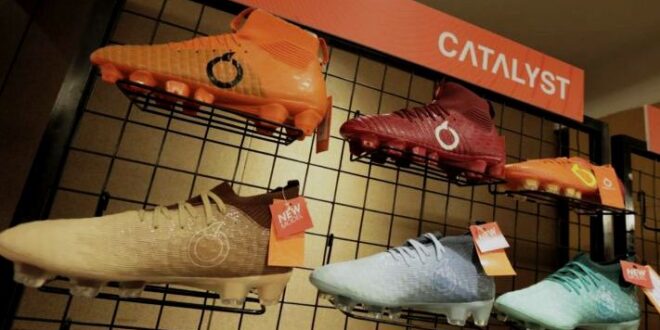 Kenali 4 Tips Memilih Sepatu Bola Yang Tepat Agar Tidak Mudah Cedera